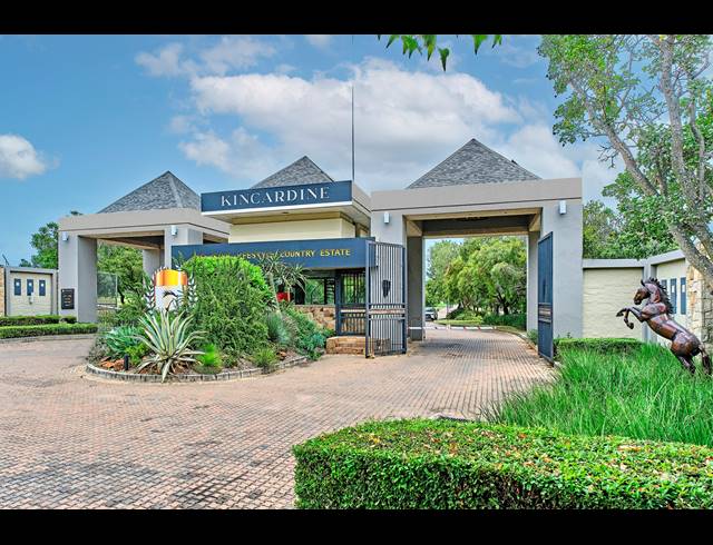 5 BEDROOM HOUSE FOR SALE IN KYALAMI